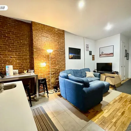 Image 6 - 420 Saint Nicholas Avenue, New York, NY 10027, USA - Apartment for rent
