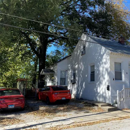 Buy this 1 bed house on 13 South 16th Street in Belleville, IL 62220