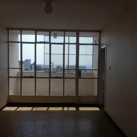 Image 3 - Hillbrow Tower, Goldreich Street, Johannesburg Ward 62, Johannesburg, 2001, South Africa - Apartment for rent