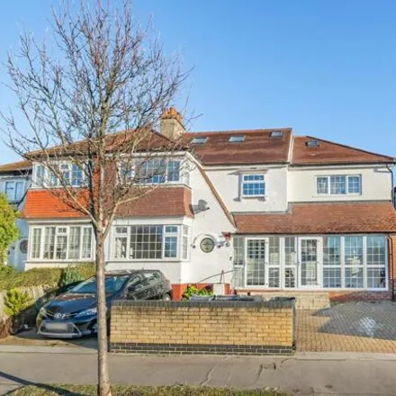 Buy this 8 bed duplex on 45 The Chase in London, SW16 3JL