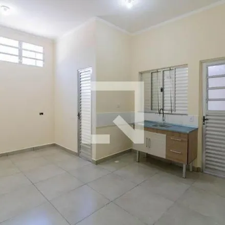 Image 2 - Rua Tapaua, Fátima, Guarulhos - SP, 07190-010, Brazil - Apartment for rent