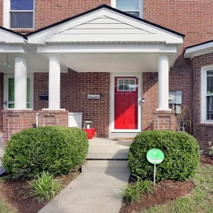 Buy this 3 bed house on 405 N Limestone in Lexington, Kentucky