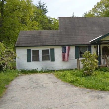Image 3 - 393 Jaffrey Rd, Marlborough, New Hampshire, 03455 - House for sale