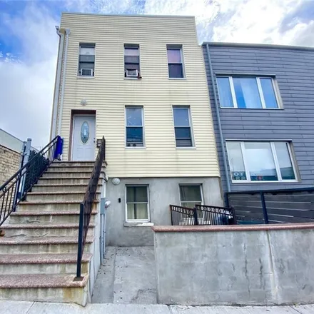 Buy this 5 bed townhouse on Sunstar Vending in 142 19th Street, New York