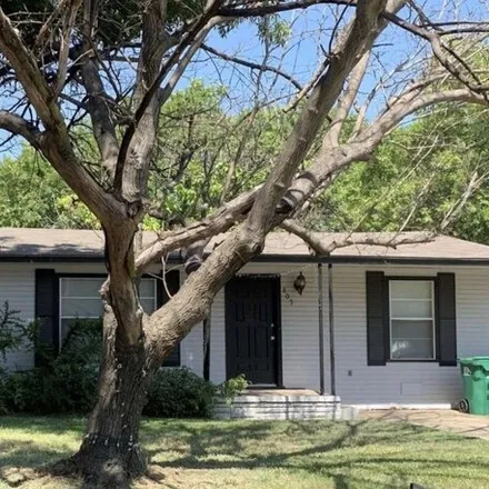 Rent this 3 bed house on 827 Mulkey Lane in Denton, TX 76209