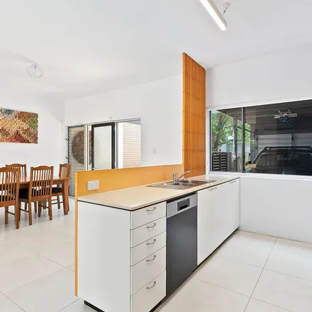 Image 2 - Mons Avenue, Maroubra NSW 2035, Australia - Townhouse for rent