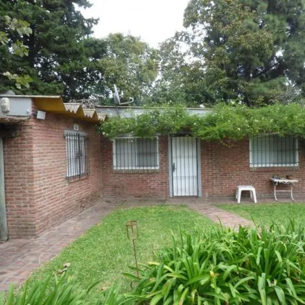 Buy this 1 bed house on Calle 419 in Partido de La Plata, Arturo Seguí
