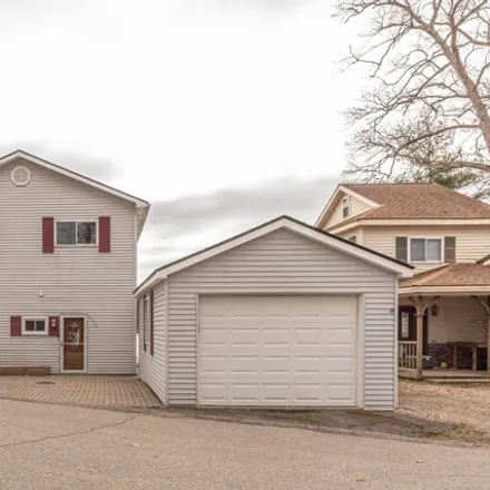 Buy this 3 bed house on 3098 Steeple Hill Road in White Lake Charter Township, MI 48383