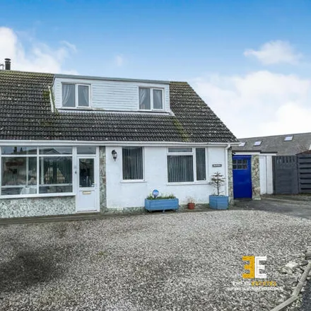 Buy this 3 bed house on unnamed road in Moelfre, LL72 8LL