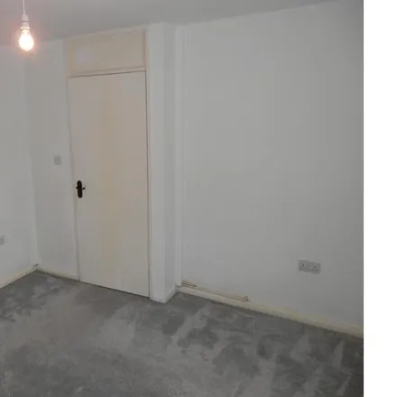 Image 6 - Saber Autospares, Idmiston Croft, Highters Heath, B14 5NJ, United Kingdom - Apartment for rent