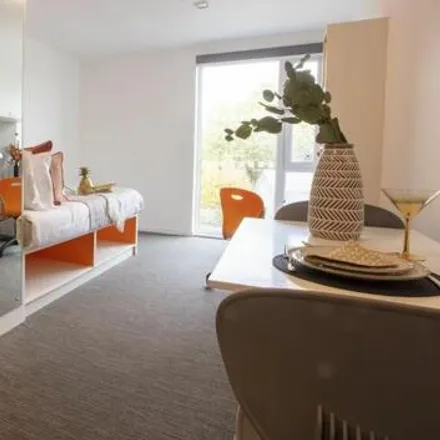 Rent this 1 bed apartment on Matthew's Foods in 136-138 Causewayend, Aberdeen City