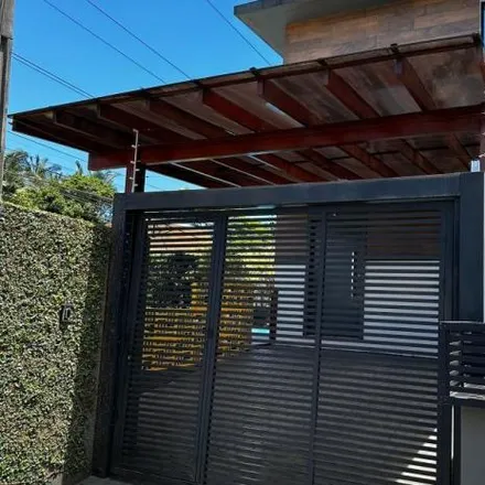 Buy this 2 bed house on Sociedade Educacional Santo Antônio in Rua Papa João XXIII 1100, Iririú