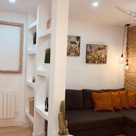 Rent this 1 bed apartment on Madrid in Calle Caravaca, 9