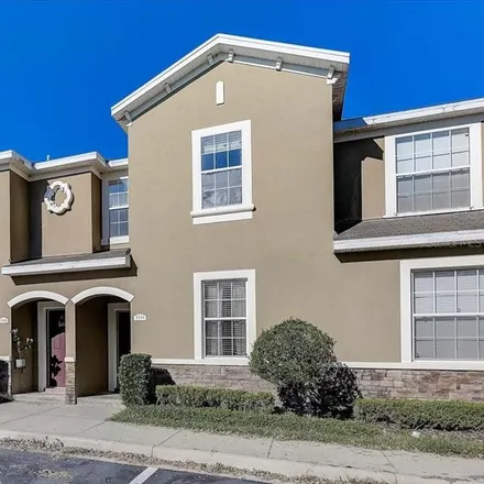 Buy this 3 bed townhouse on 1801 Greenwood Valley Drive in Plant City, FL 33563
