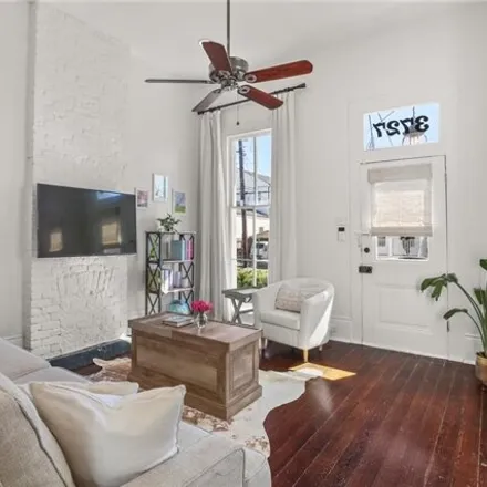Image 4 - 3725 Annunciation Street, New Orleans, LA 70115, USA - House for sale