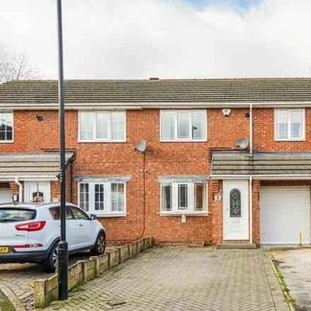 Buy this 3 bed duplex on Southmoor Lane in Armthorpe, DN3 3TQ