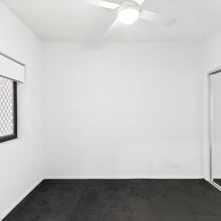 Image 6 - 15 Yeronga Street, Yeronga QLD 4104, Australia - Apartment for rent