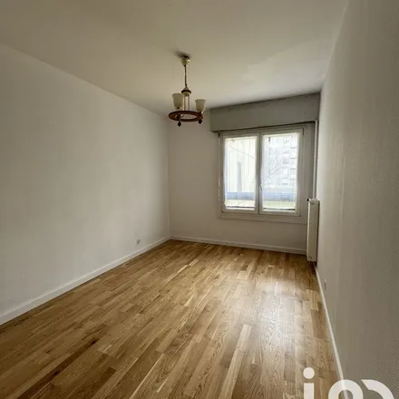 Image 6 - 37 Rue Pierre Degeyter, 76610 Le Havre, France - Apartment for rent