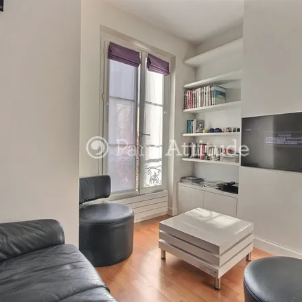 Rent this 3 bed apartment on 37 Rue de Chaillot in 75016 Paris, France