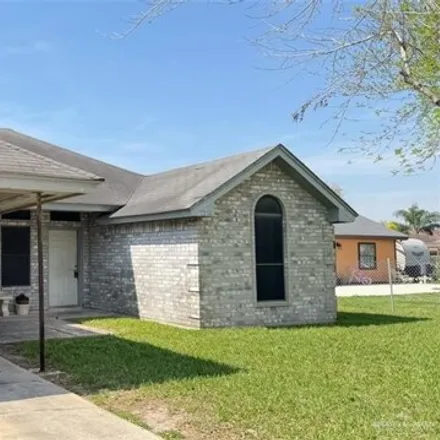 Image 2 - 7558 Camelot Drive, Carlos Acres Colonia, Hidalgo County, TX 78572, USA - House for sale