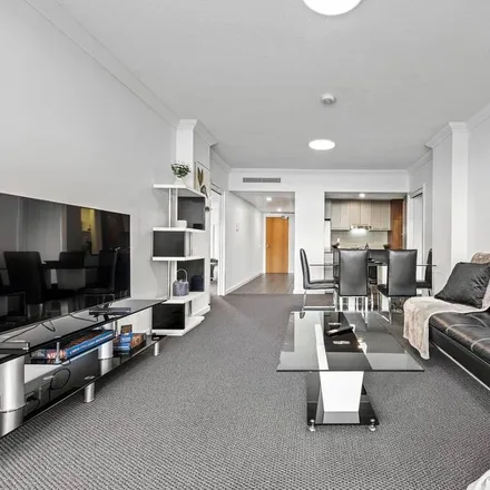 Rent this 3 bed apartment on Bowen Hills in Abbotsford Road, Bowen Hills QLD 4006