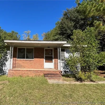 Image 1 - 839 Isley Street, Fayetteville, NC 28305, USA - House for sale