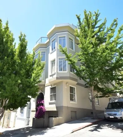 Rent this 2 bed apartment on 466;468;470 Greenwich Street in San Francisco, CA 94133