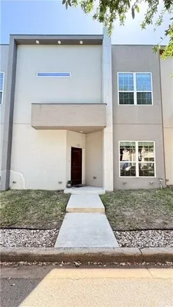 Image 8 - 2263 South 6th Street, McAllen, TX 78503, USA - Townhouse for sale