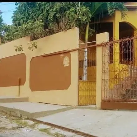 Buy this 3 bed house on Avenida Beira Río in Coroado, Manaus - AM