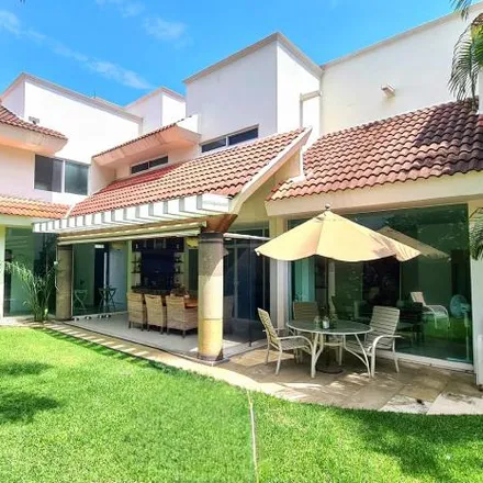 Rent this 4 bed house on Calle San Jerónimo in Tlaltenango, 62170 Cuernavaca