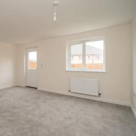 Image 5 - unnamed road, Leighton Buzzard, LU7 3RG, United Kingdom - Townhouse for sale