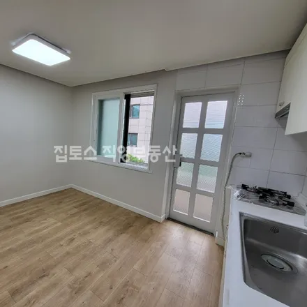 Image 2 - 서울특별시 서초구 서초동 1642-20 - Apartment for rent