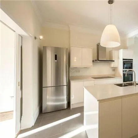 Image 3 - 45 Brunswick Gardens, London, W8 4AN, United Kingdom - Townhouse for rent