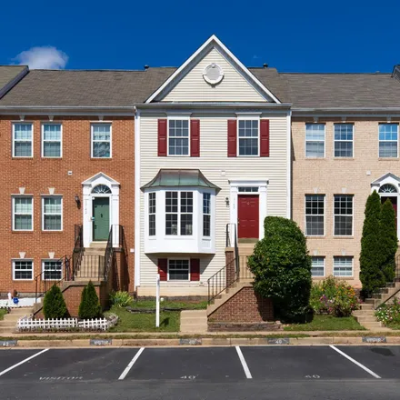 Rent this 4 bed townhouse on 13140 Quail Creek Lane in Chantilly, VA 22033