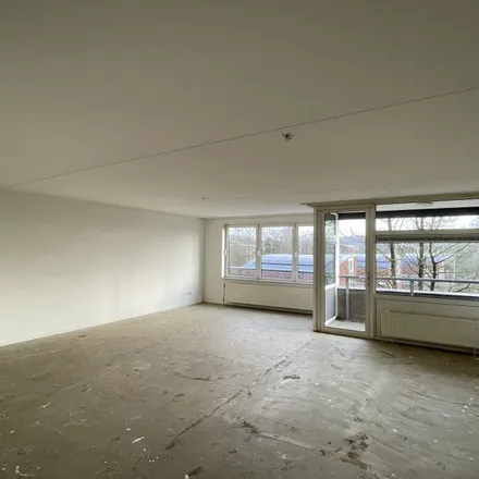 Rent this 3 bed apartment on G.A. van Nispenstraat 47 in 6814 JA Arnhem, Netherlands