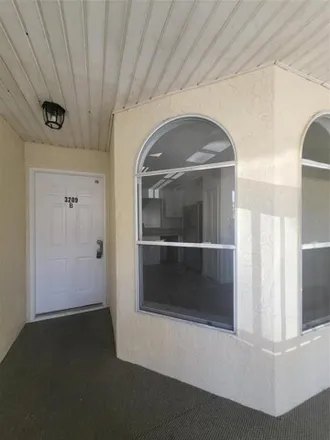 Buy this 2 bed condo on 3241 Sabal Palms Court in Osceola County, FL 34747