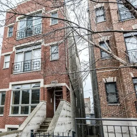 Rent this 2 bed condo on 1534 North Bosworth Avenue in Chicago, IL 60622