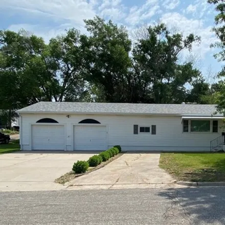 Buy this 3 bed house on 1375 Archer Street in Concordia, KS 66901