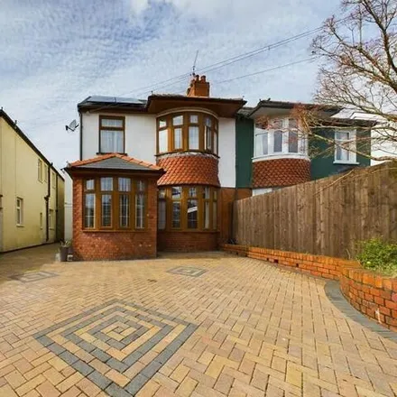 Buy this 6 bed duplex on Thornhill Road in Cardiff, CF14 6PE