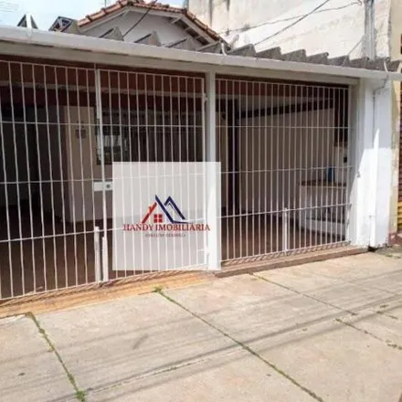 Rent this 3 bed house on Rua Guaricanga 126 in Alto da Lapa, São Paulo - SP