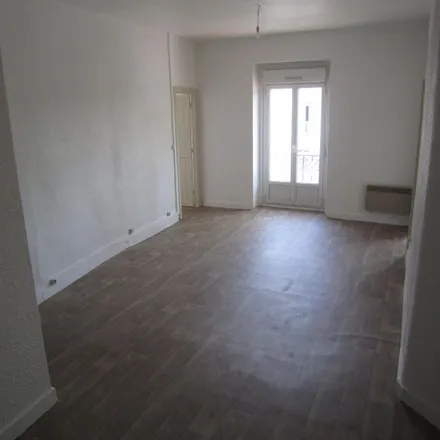 Image 1 - 6 Place des Beaux-Arts, 34090 Montpellier, France - Apartment for rent