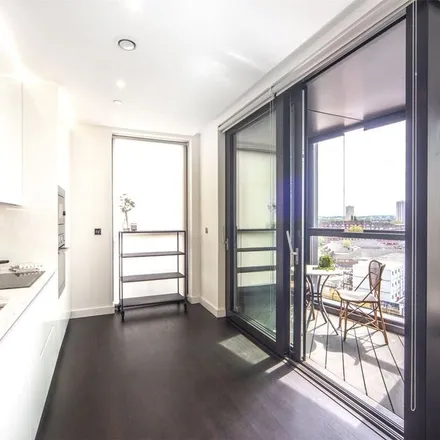 Rent this 2 bed apartment on 73 Grayshott Road in London, SW11 5UE