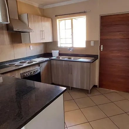 Image 3 - Addo Oval, Mooikloof Ridge, Gauteng, 0072, South Africa - Townhouse for rent