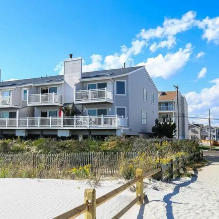 Buy this 3 bed townhouse on 5th Street North in Brigantine, NJ 08203