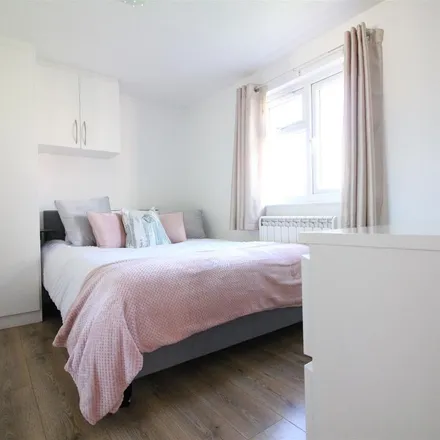 Rent this 2 bed apartment on Hounslow Junction in Conway Road, London