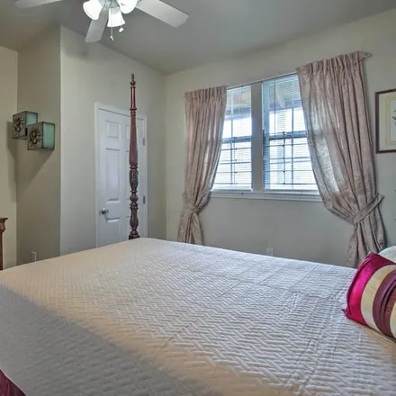 Rent this 1 bed apartment on New Orleans