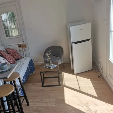 Rent this 1 bed house on Brest in Finistère, France