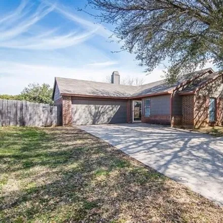 Rent this 3 bed house on 3208 Woodlark Drive in Moselle, Fort Worth