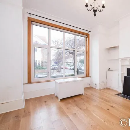 Image 6 - 15 Gumleigh Road, London, W5 4UX, United Kingdom - House for rent