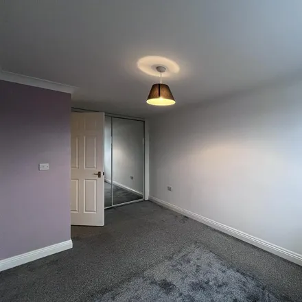 Image 5 - Charlotte Street, Plymouth, PL2 1SE, United Kingdom - Apartment for rent